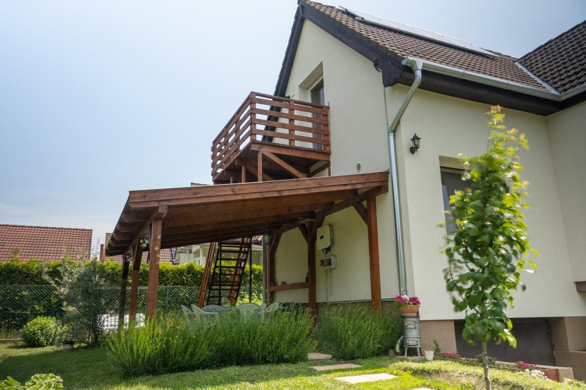 Apartment Bodzavirag